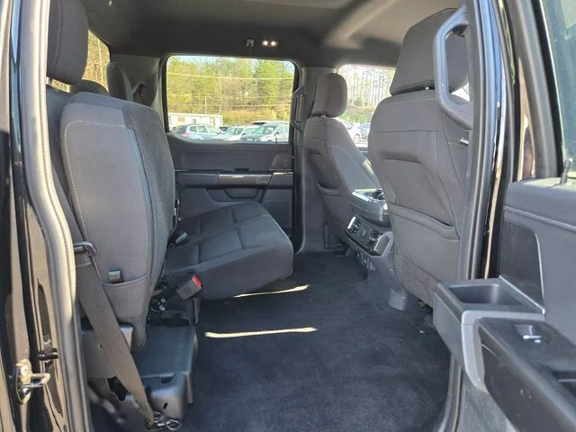 Used 2023 Black Ford XLT image 21