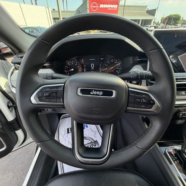 Used 2024 White Jeep Latitude image 16