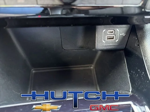 Used 2025 Silver Jeep Limited 4x4 image 34