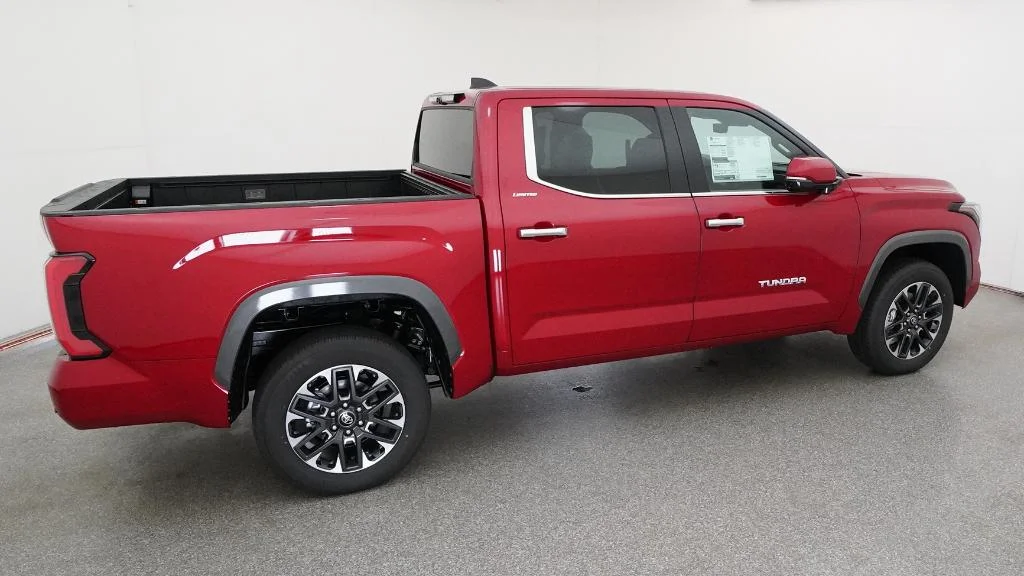2026 Toyota Tundra Limited - Photo 8