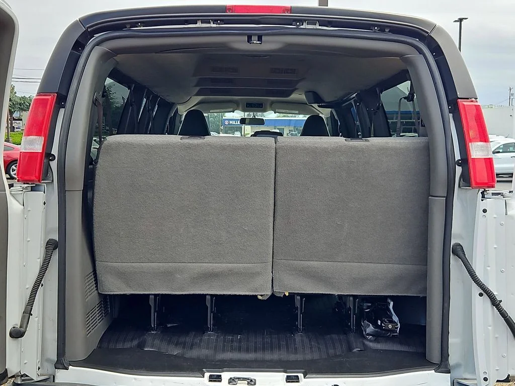 Used 2023 Summit White Chevrolet LS image 23