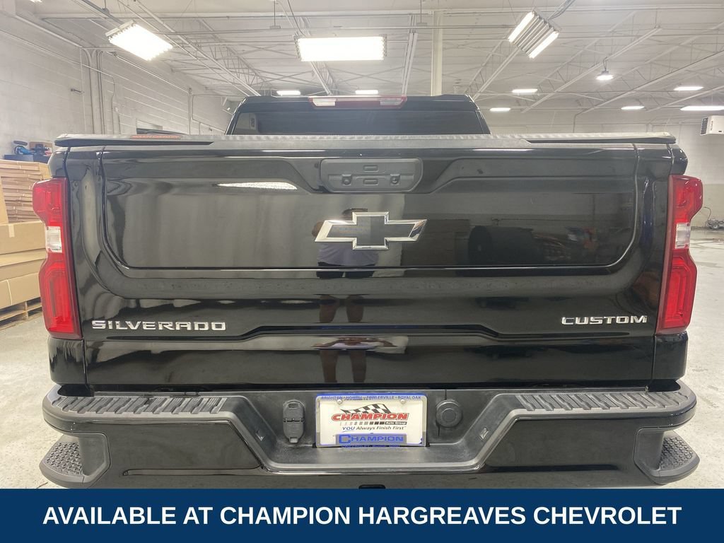 Used 2022 BLACK Chevrolet Custom Trail Boss image 40