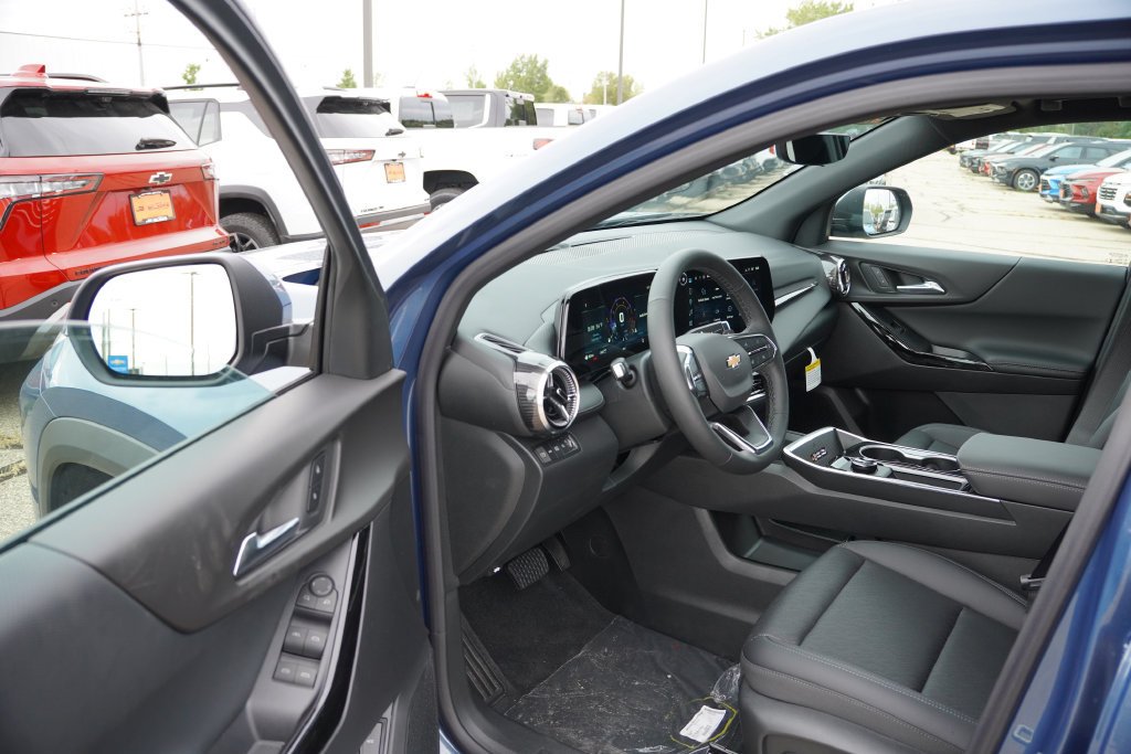 New 2027 Lakeshore Blue Metallic Chevrolet LT image 10