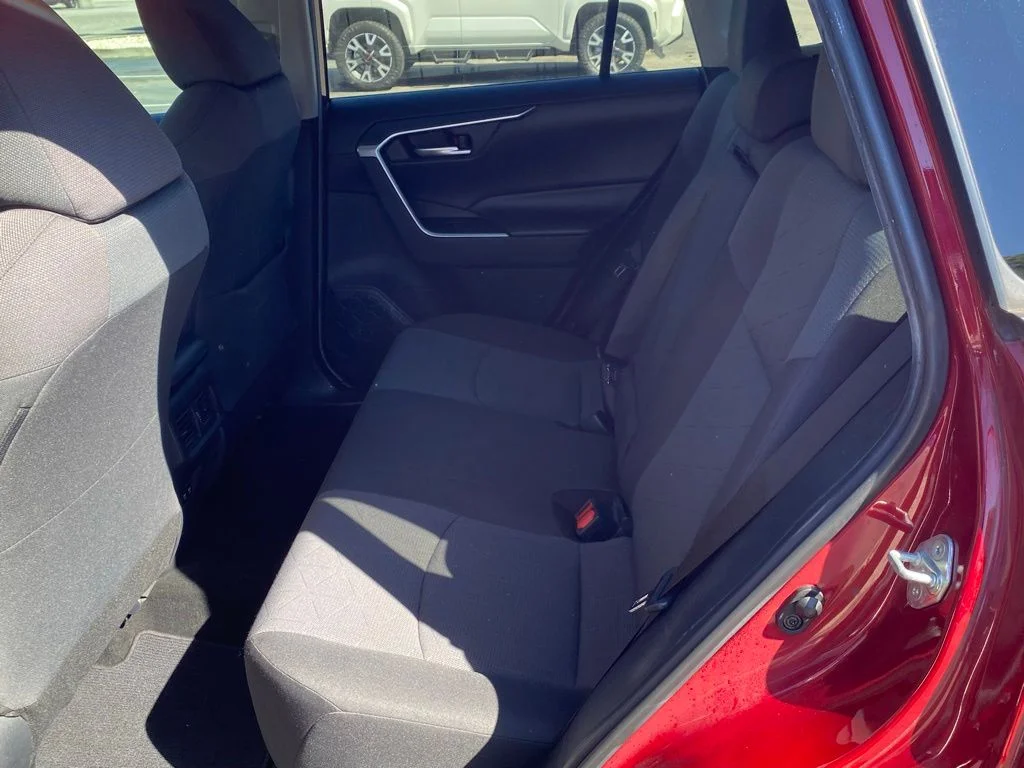 Used 2019 Red Toyota XLE image 8