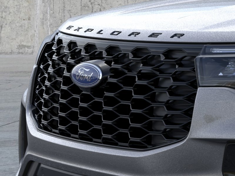 New 2026 Carbonized Gray Metallic Ford ST-Line image 17