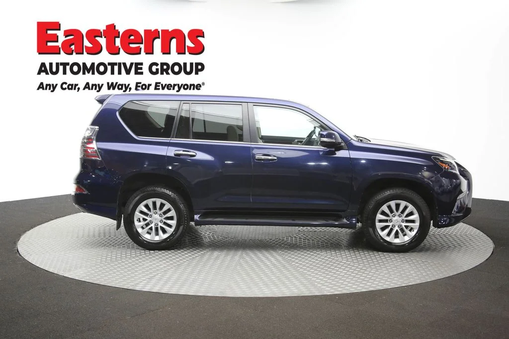 Used 2021 Blue Lexus 460 image 50