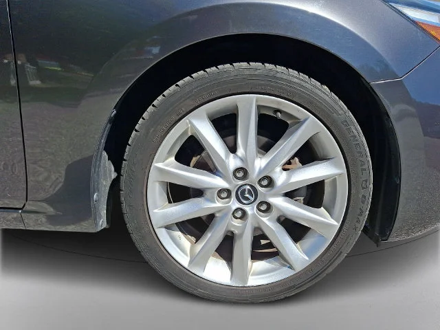 Used 2017 Gray Mazda Touring 2.5 image 8