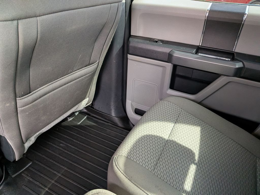 Used 2018 Black Ford XLT image 33