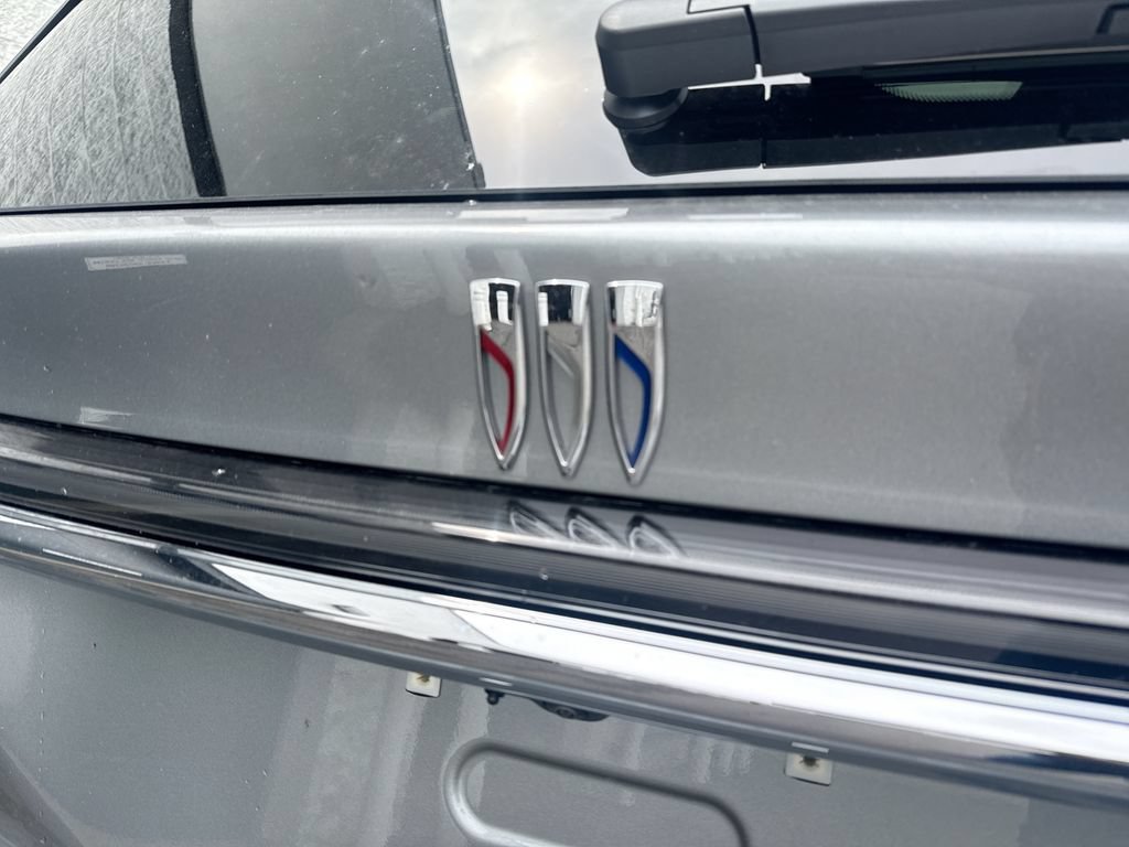 2026 Buick Enclave Avenir - Photo 28