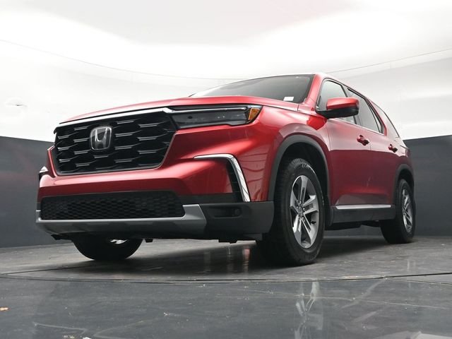 Certified Used 2025 Radiant Red Metallic II Honda 2WD EX-L image 22