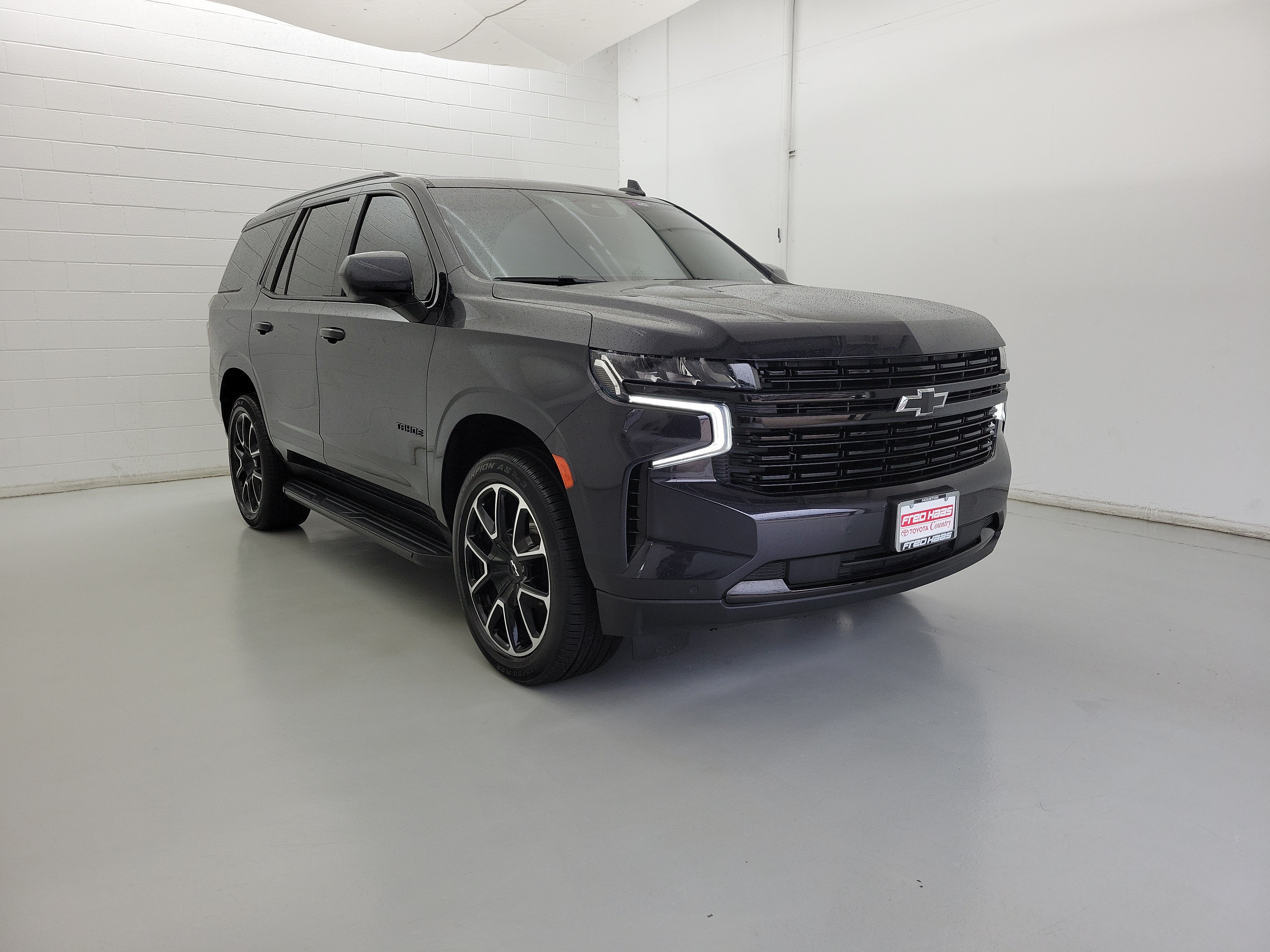 Used 2023 Dark Ash Metallic Chevrolet RST image 4