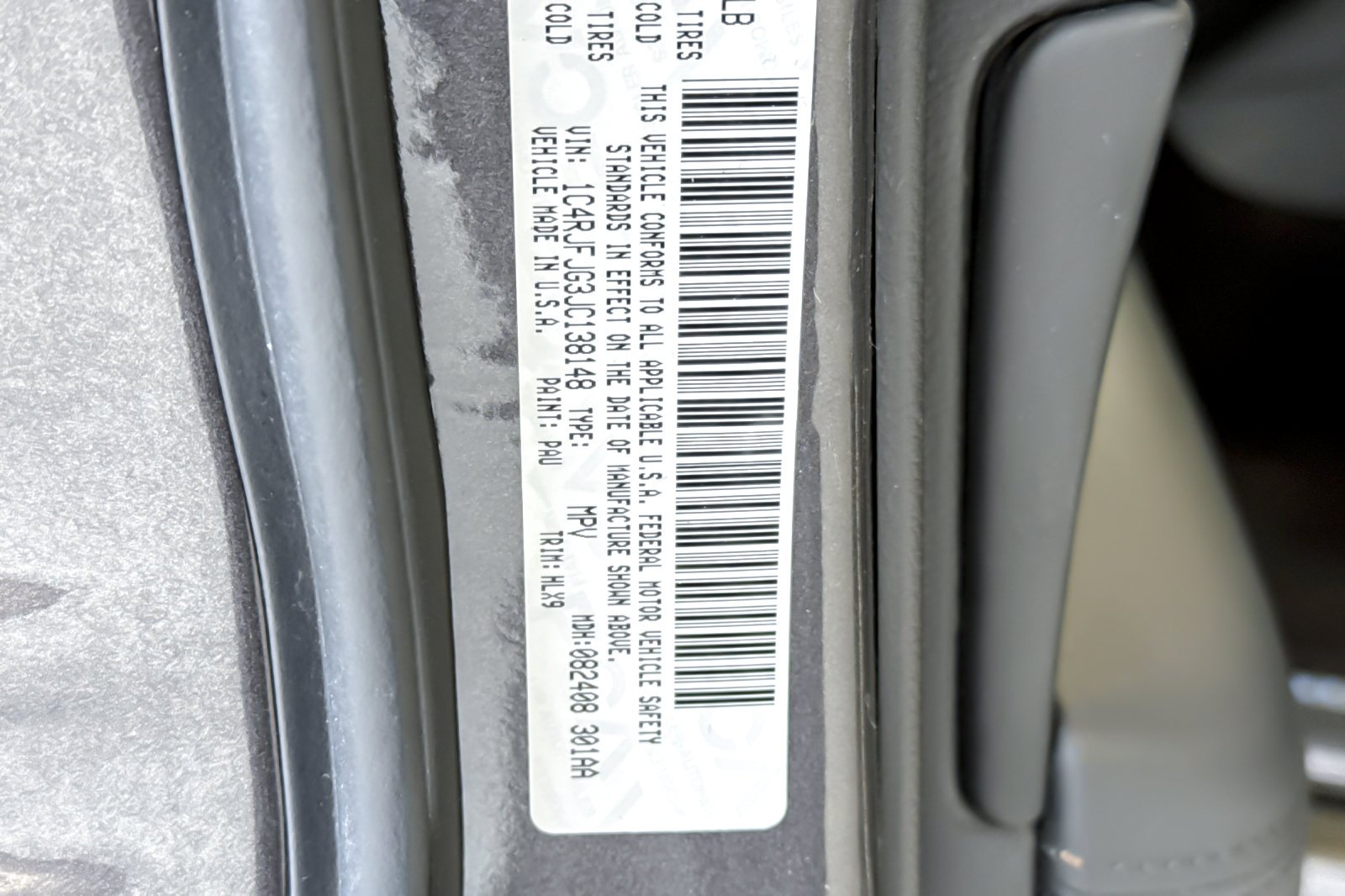 Certified Used 2018 Granite Crystal Clearcoat Metallic Jeep Summit image 29