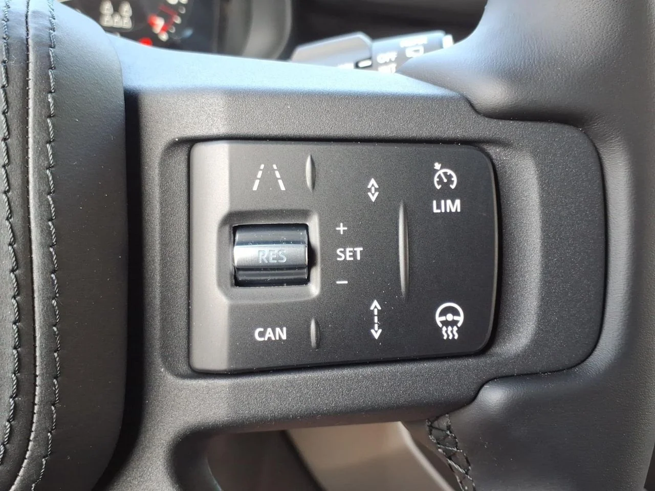 New 2026 Carpathian Grey LAND ROVER X image 12