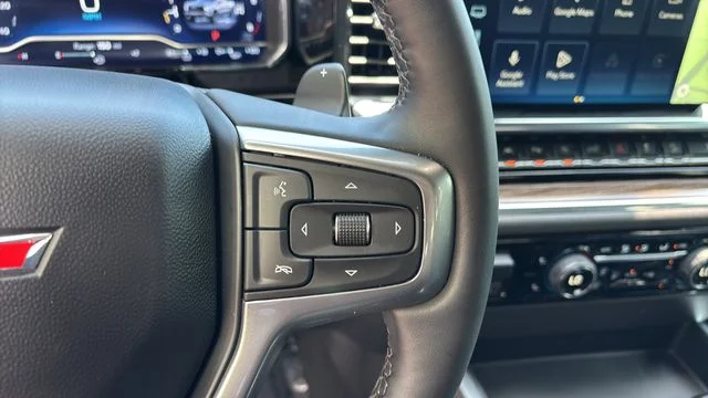 Used 2024 White Chevrolet LT Trail Boss image 25
