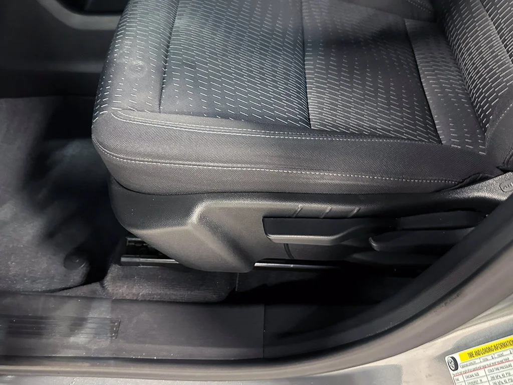 Used 2025 Gray Chevrolet LT image 19