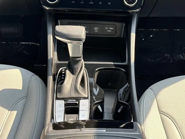 2025 Hyundai Santa Cruz SEL - Photo 20