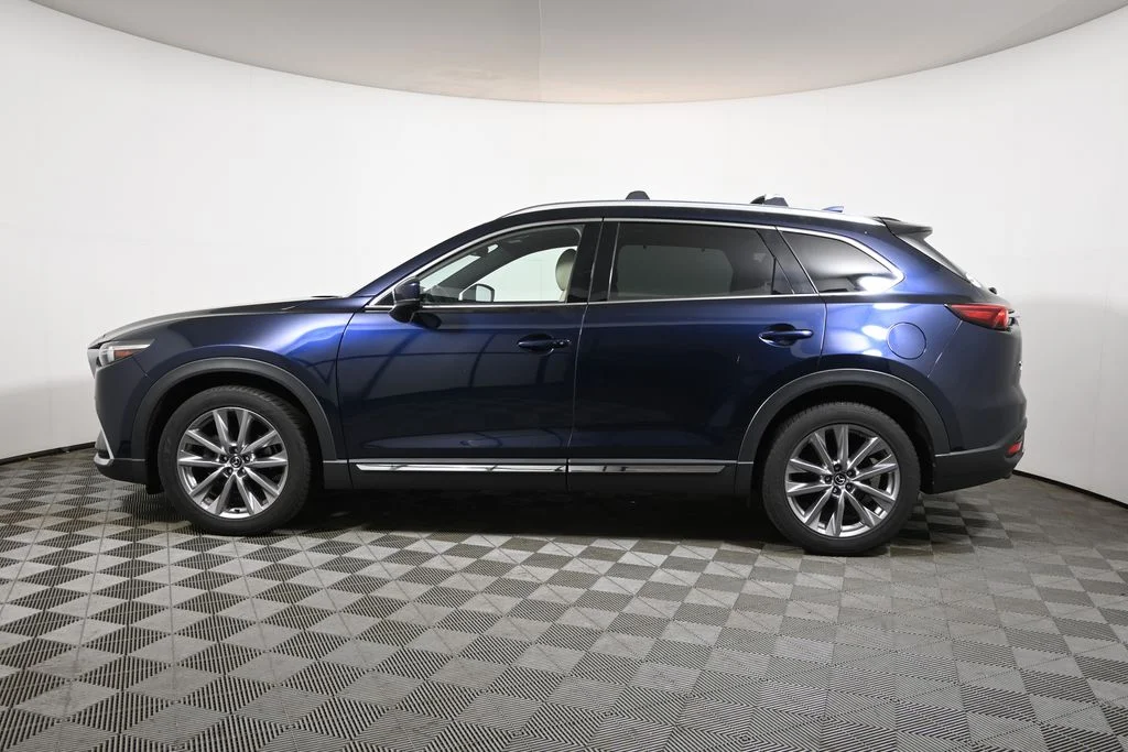Used 2020 Blue Mazda Grand Touring image 2