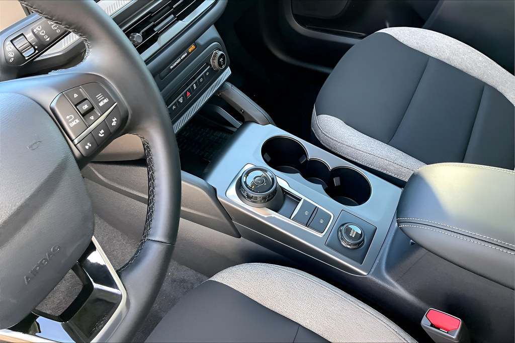 New 2025 Carbonized Gray Metallic Ford Big Bend image 9