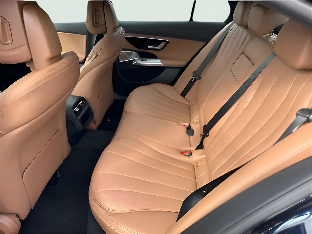 2026 Mercedes-Benz E-Class E350 - Photo 23