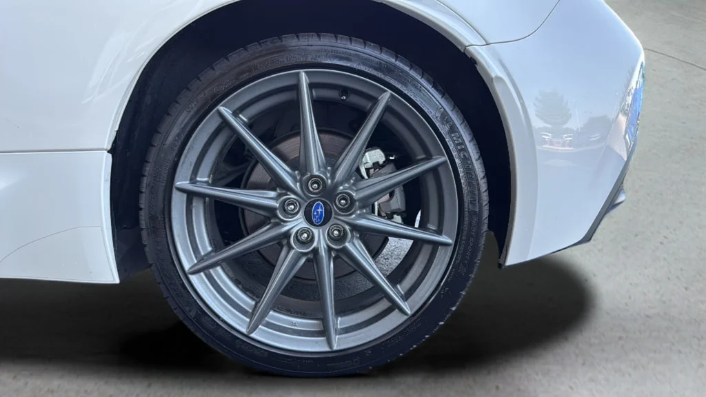 Used 2024 Crystal White Pearl Subaru Limited image 27