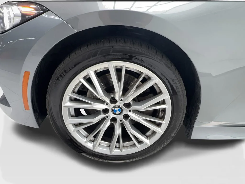 Used 2024 Gray BMW 330i image 13
