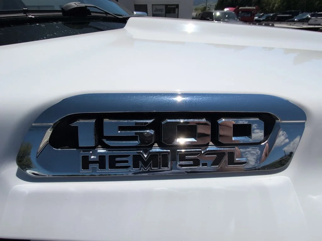 Used 2021 White Ram Laramie image 38