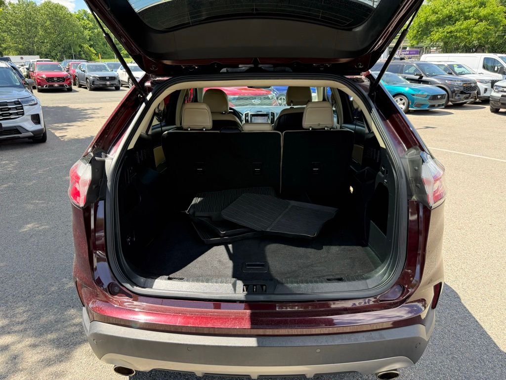 Used 2019 Burgundy Velvet Metallic Tinted Clearcoat Ford SEL image 25