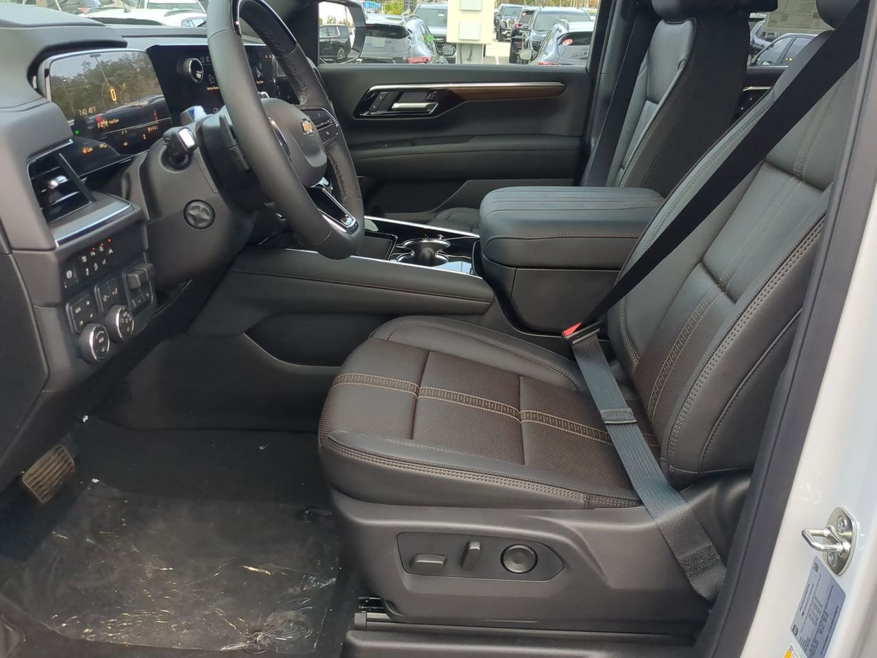 2026 Chevrolet Suburban High Country - Photo 19