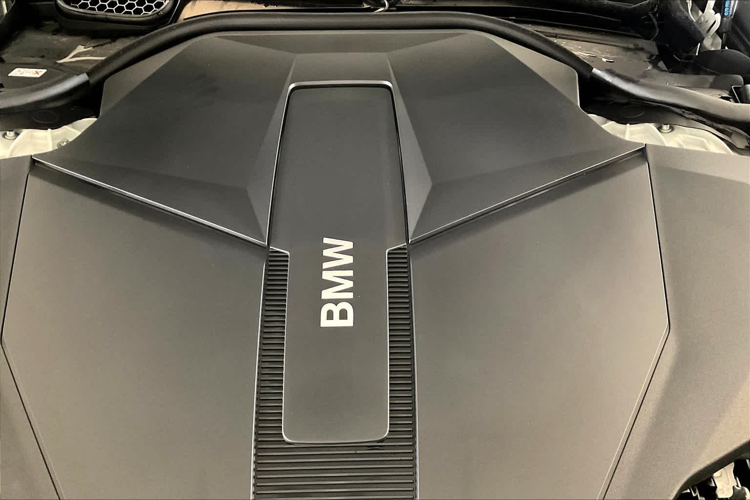 2025 BMW i7 50 - Photo 17