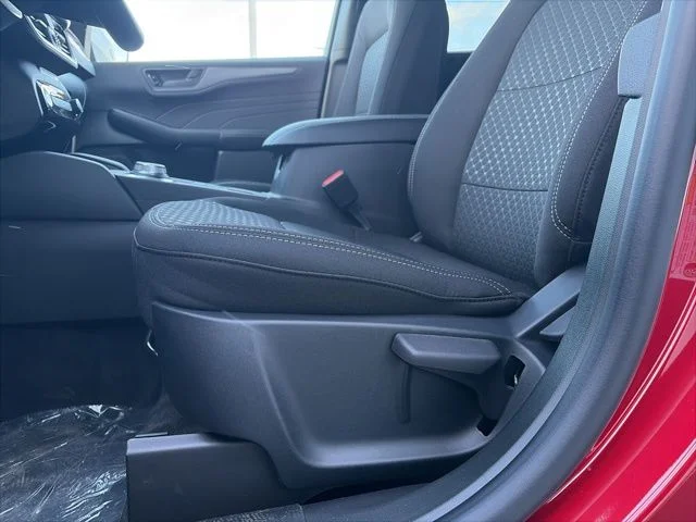 New 2026 Rapid Red Metallic Tinted Clearcoat Ford Active® image 52