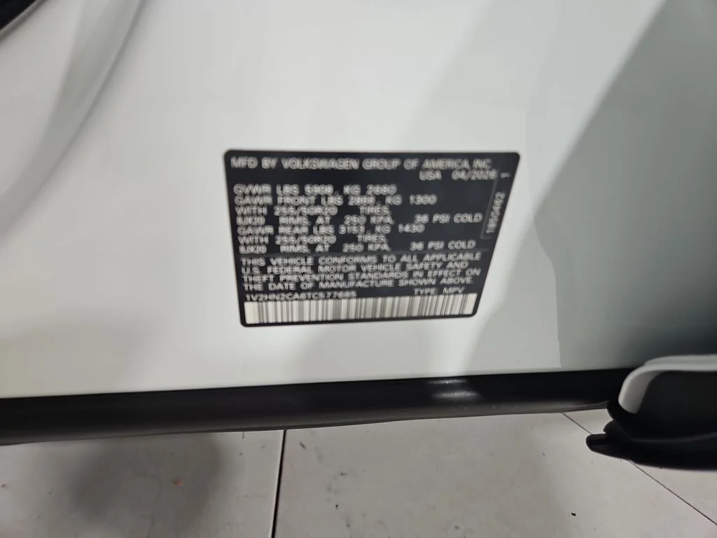 New 2026 White/off-white Volkswagen 2.0T SE w/Technology image 26