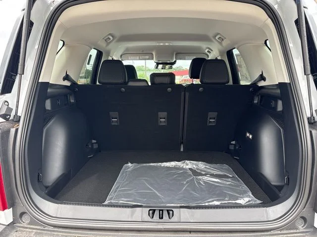New 2026 Oxford White Ford Outer Banks® image 31