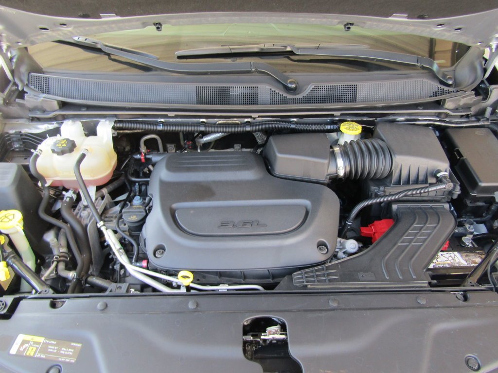 Used 2021 Silver Chrysler Touring L image 32