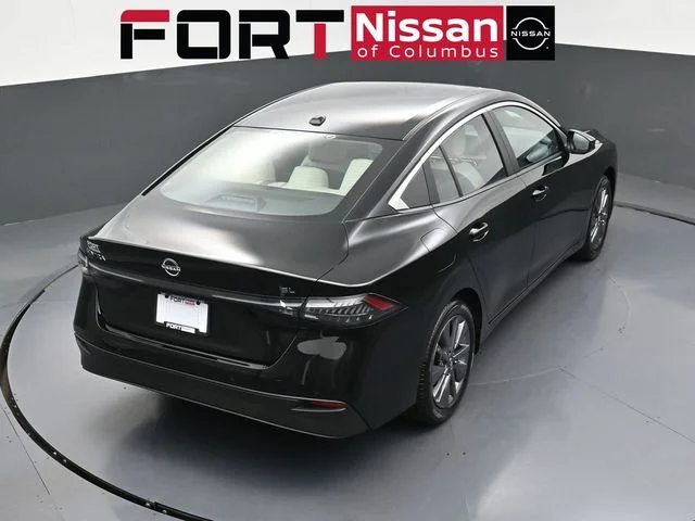 New 2026 Black Nissan SL image 44