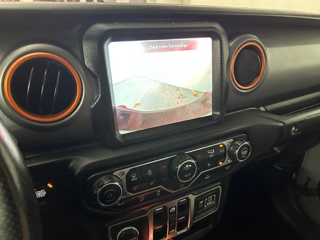 Used 2023 Gray Jeep Mojave image 24
