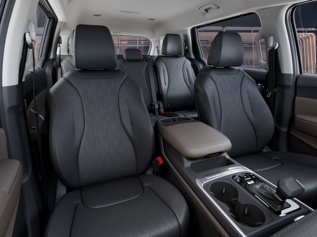 New 2026 Ivory Silver Kia EX image 17