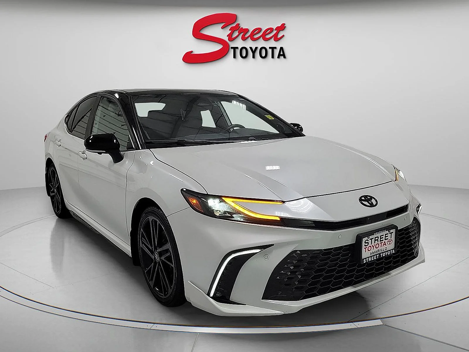 Certified Used 2025 WIND CHILL Toyota XSE image 5
