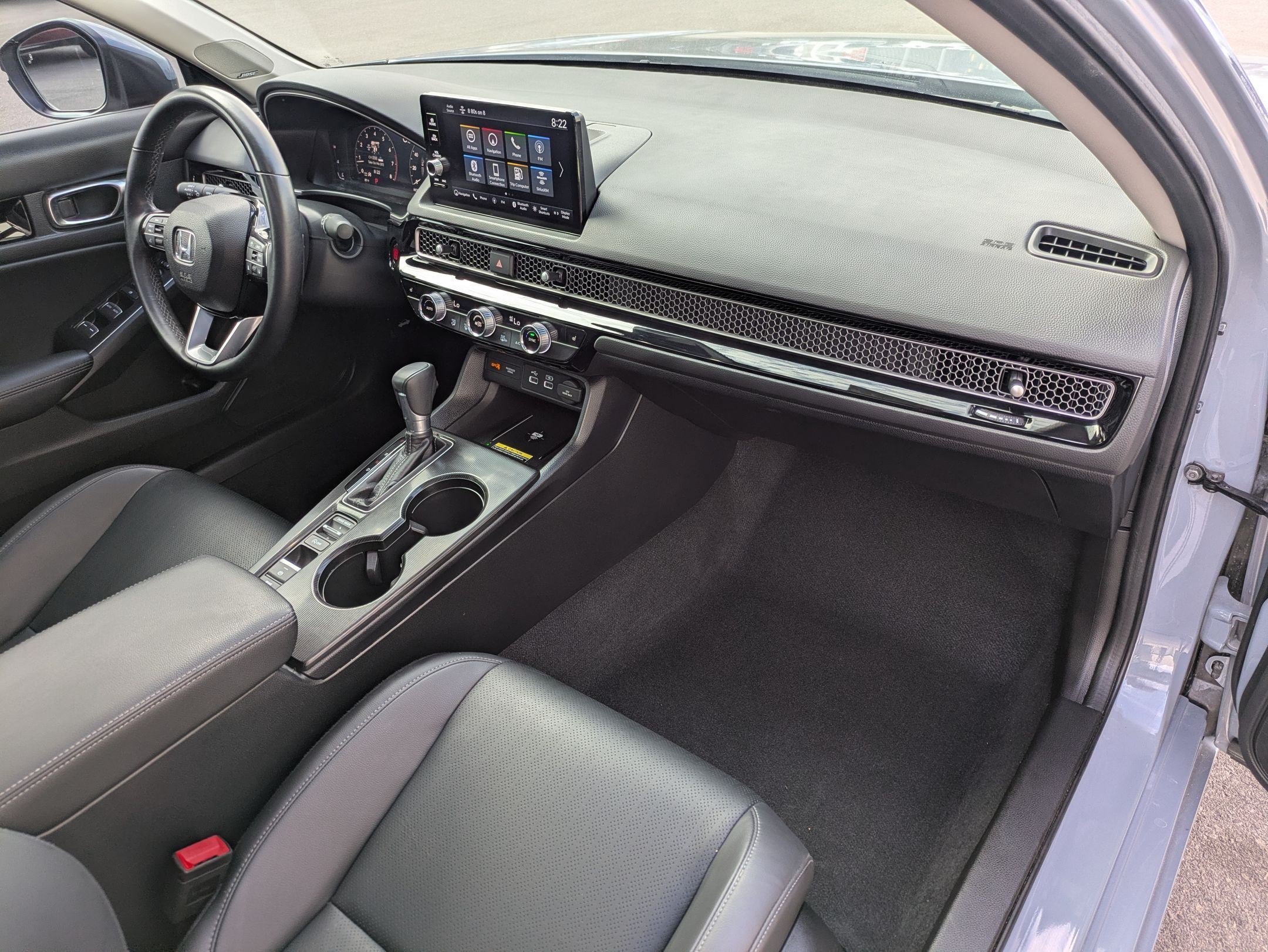 Used 2024 Sonic Gray Pearl Honda Touring image 34