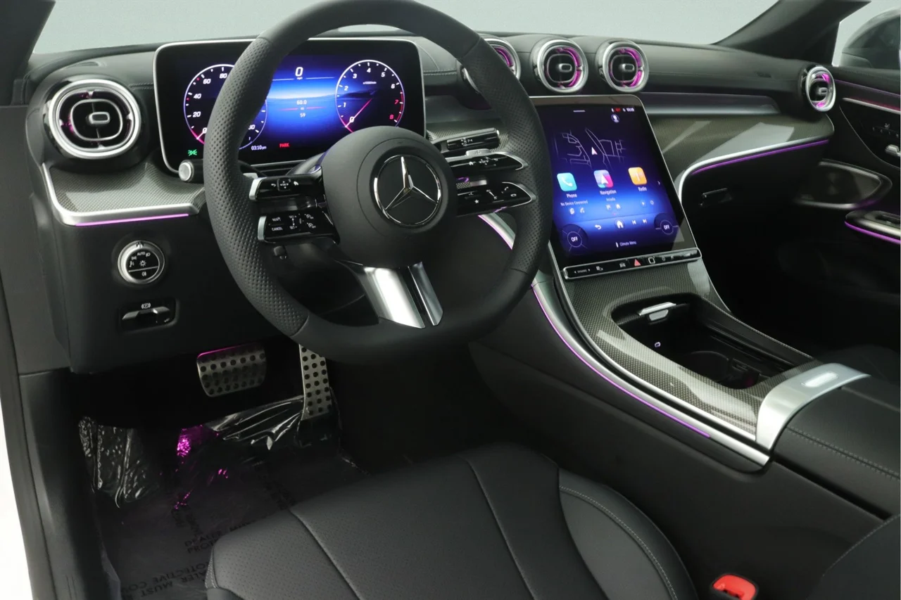 New 2026 Polar White Mercedes-Benz CLE 300 image 4