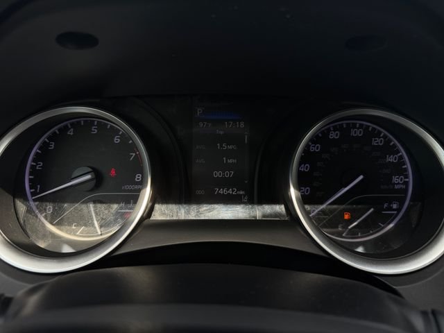 Used 2021 Predawn Gray Mica Toyota LE image 16