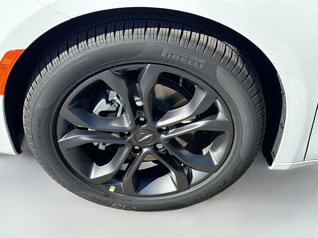 2026 Chrysler Pacifica Select - Photo 10