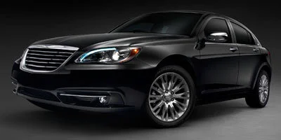 2011 Chrysler 200 LX's photo