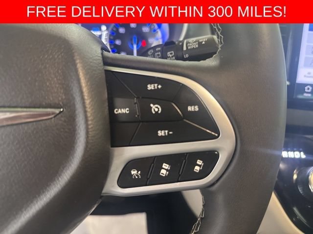 2024 Chrysler Pacifica Touring L - Photo 13