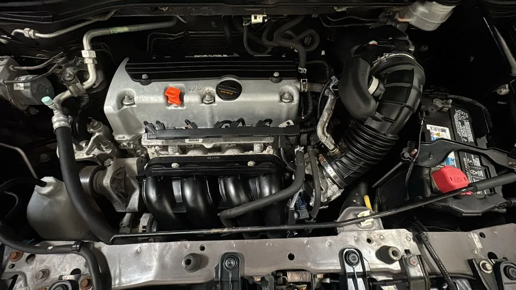Used 2014 Silver Honda LX image 16