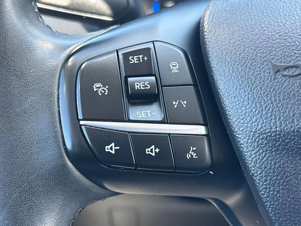 Used 2023 Gray Ford Active image 33