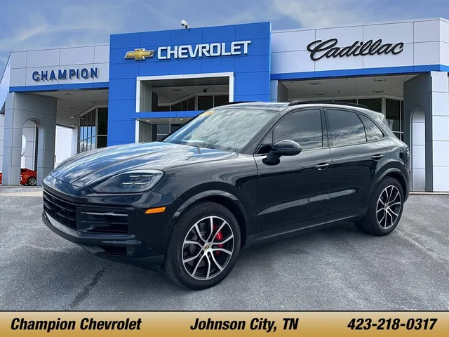 Pre-Owned 2024 Porsche Cayenne S
