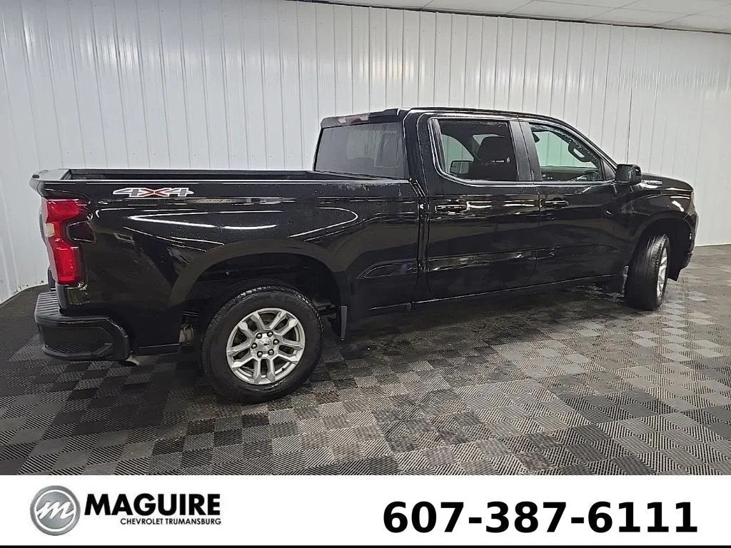 Used 2023 Black Chevrolet RST image 3