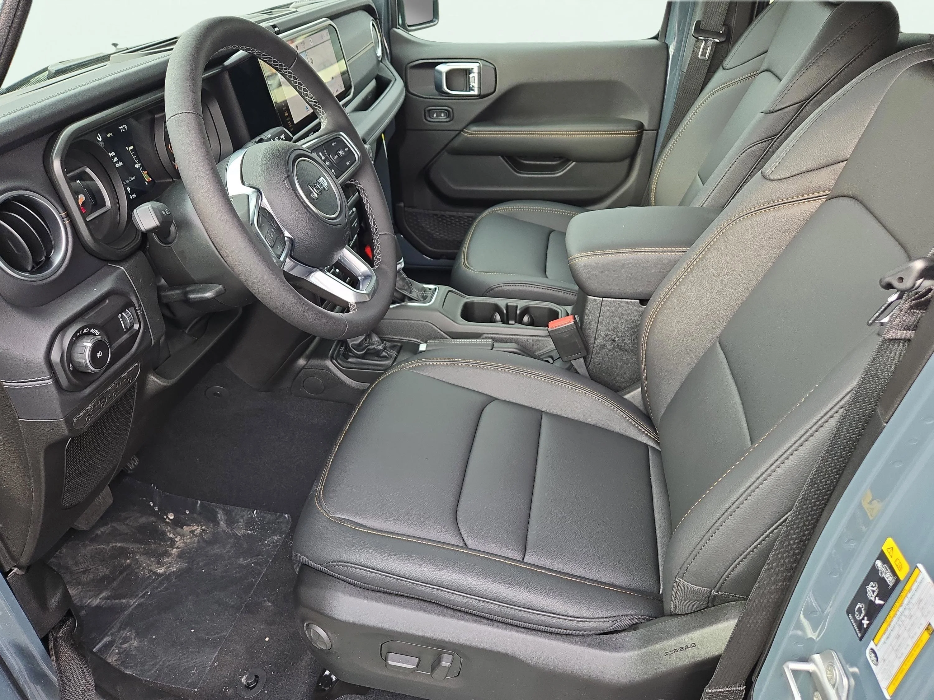 New 2026 Anvil Clearcoat Jeep Sahara image 15