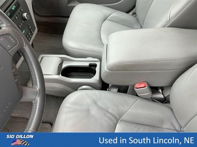 Used 2005 Sterling Silver Metallic Buick CXL image 13