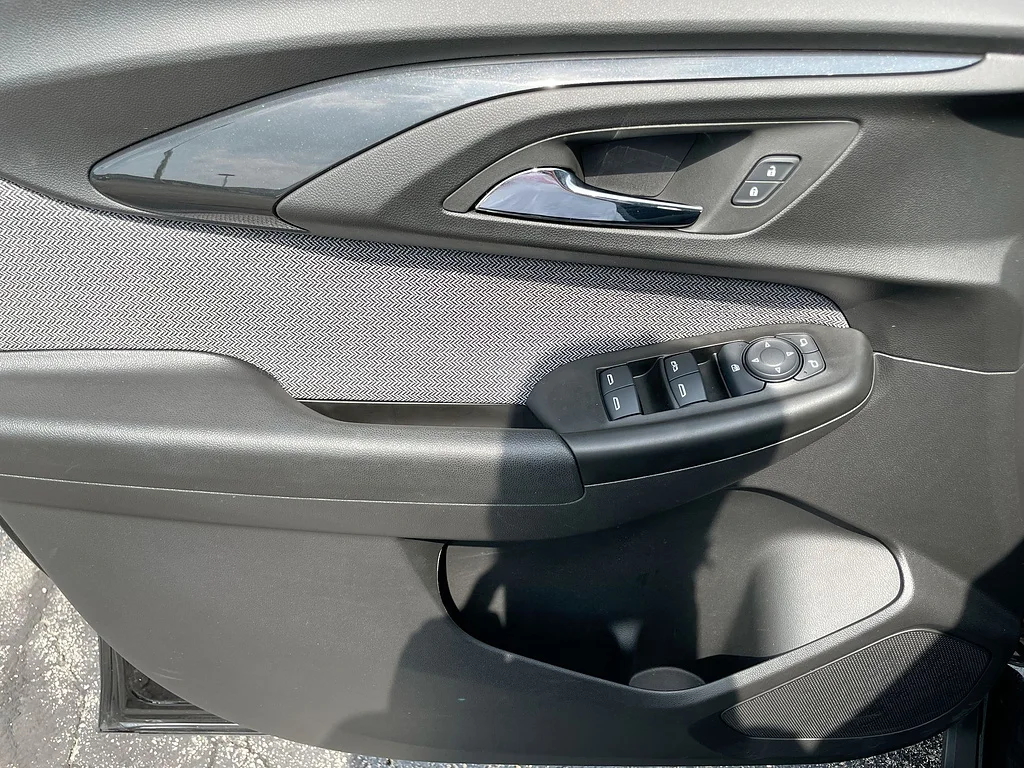 Used 2023 Mosaic Black Metallic Chevrolet LT image 21